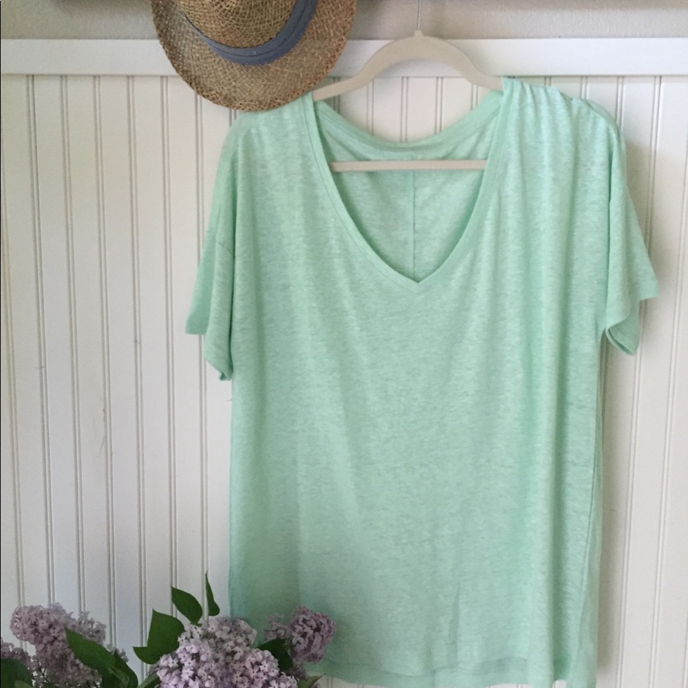 Soft green V-neck tee top
